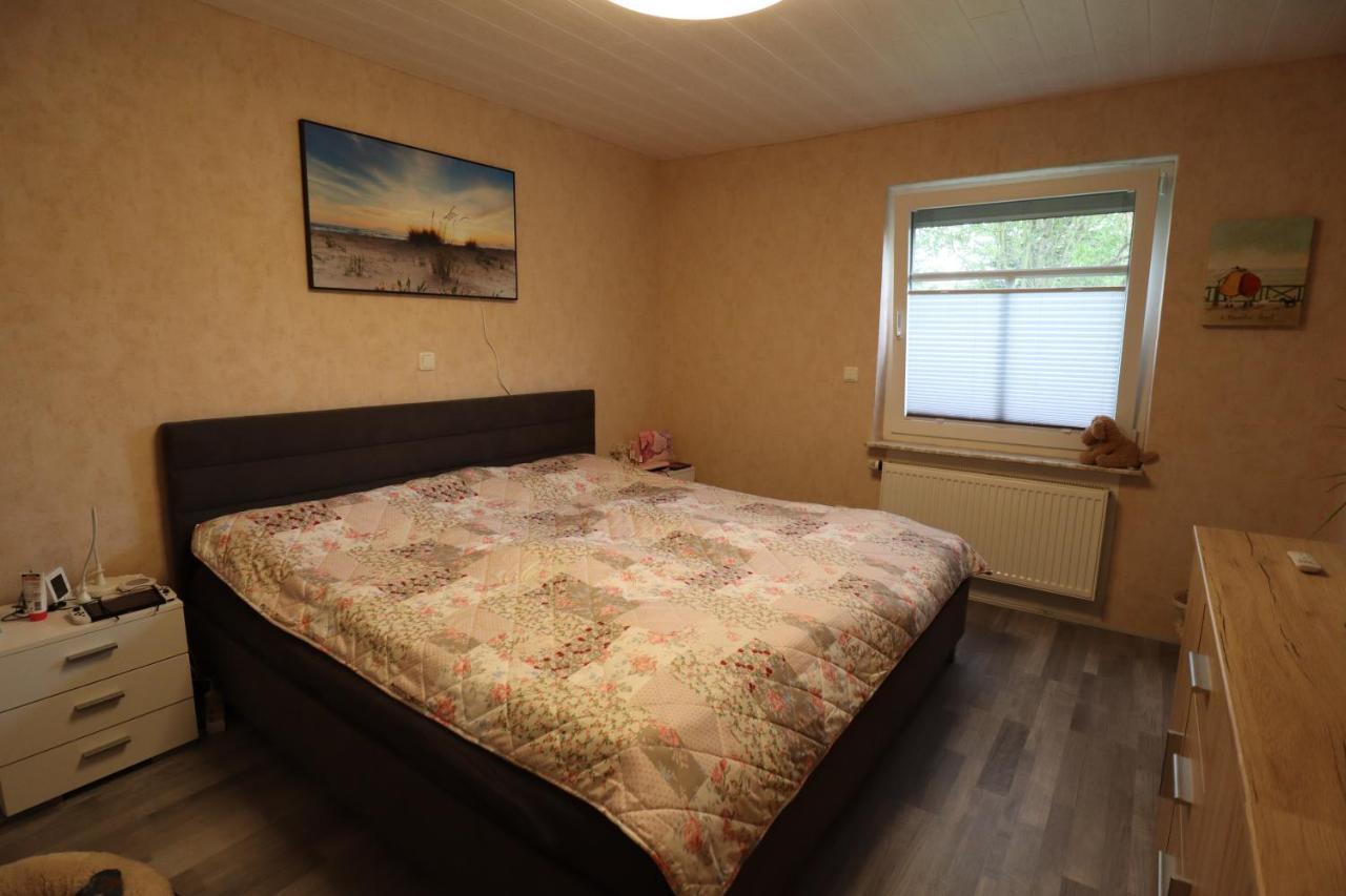 Haus Flieder Βίλα Krummhörn Εξωτερικό φωτογραφία